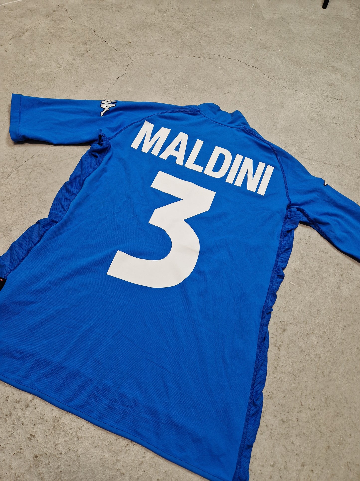 Italien Heim 2002 (M) Maldini #3