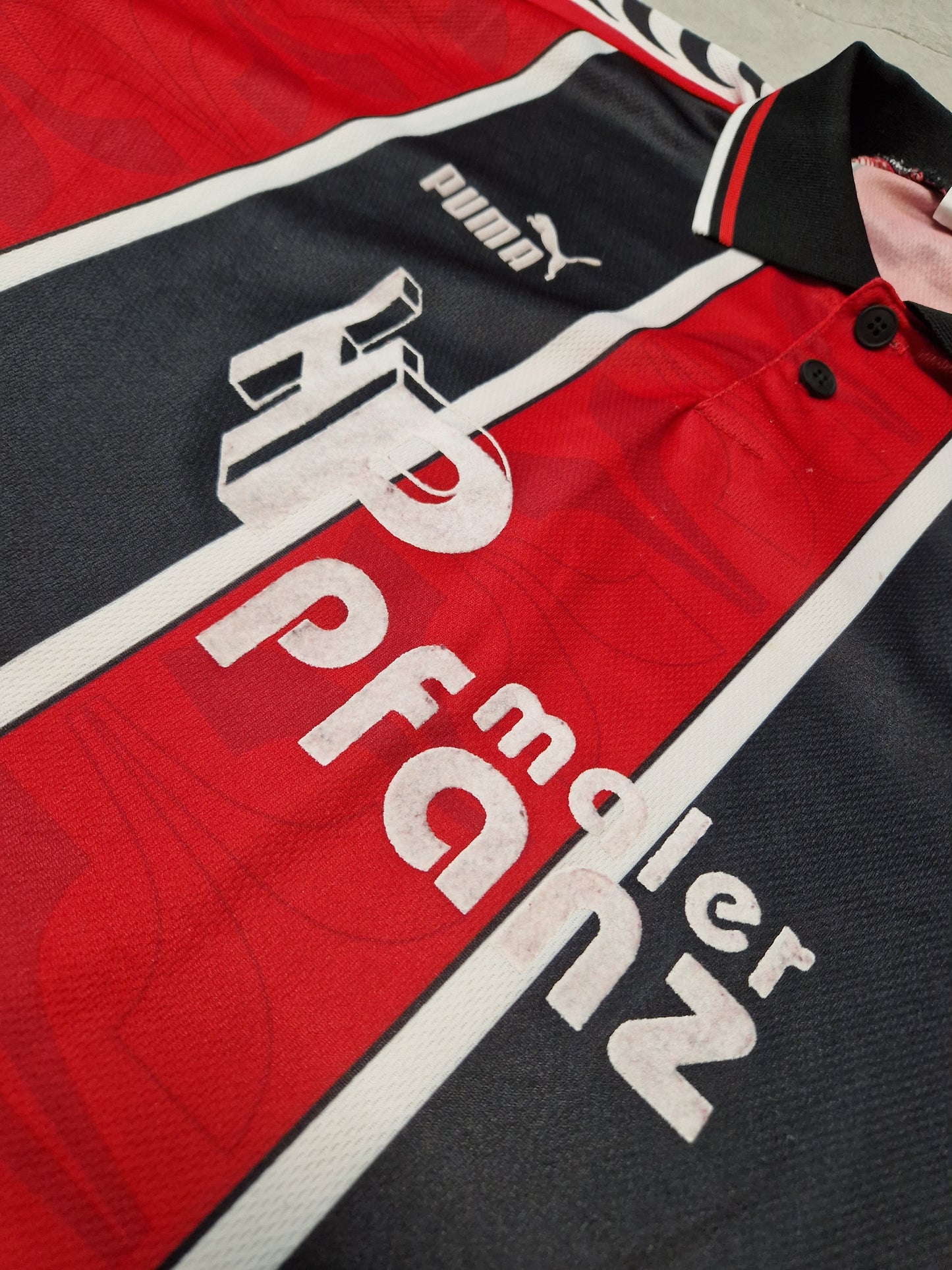Eintracht Frankfurt Heim 1996/97 (XL)
