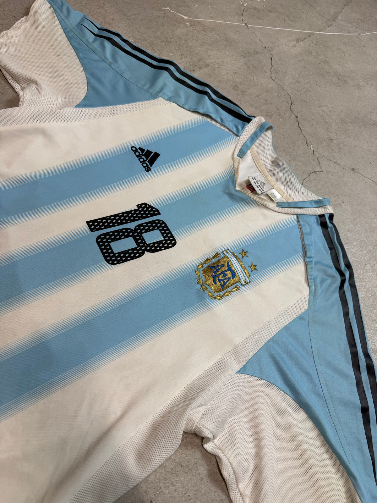 Argentinien Heim 2004 (L) Messi #18