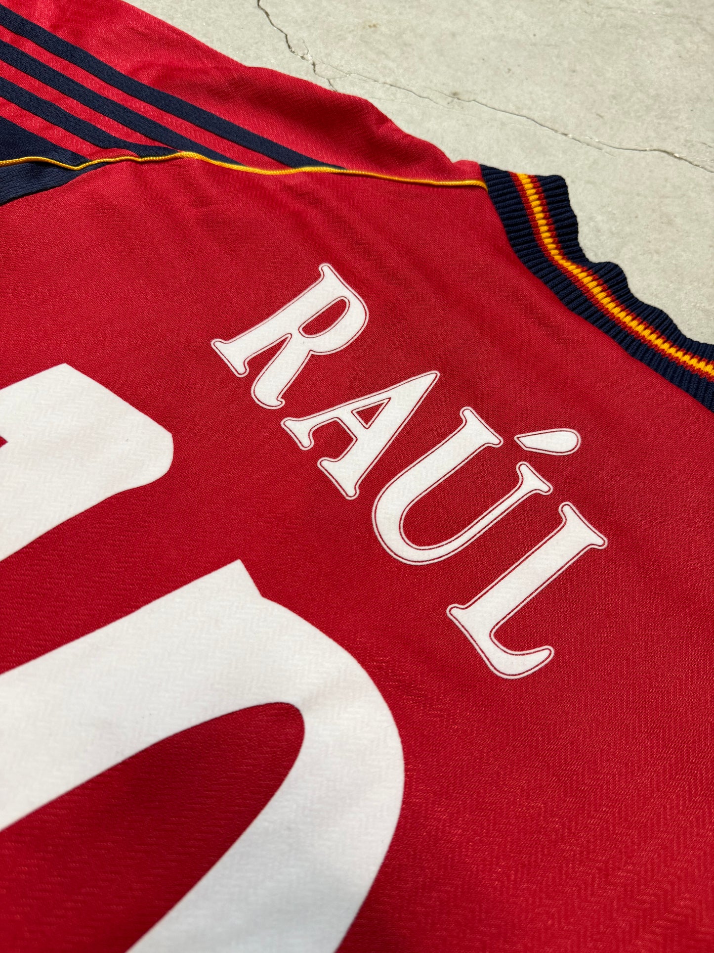Spanien Heim 1998 (M) Raul #10