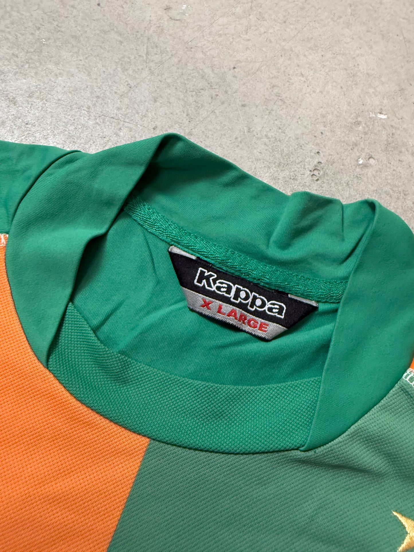 Werder Bremen Heim 2005/06 (L) Borowski #24