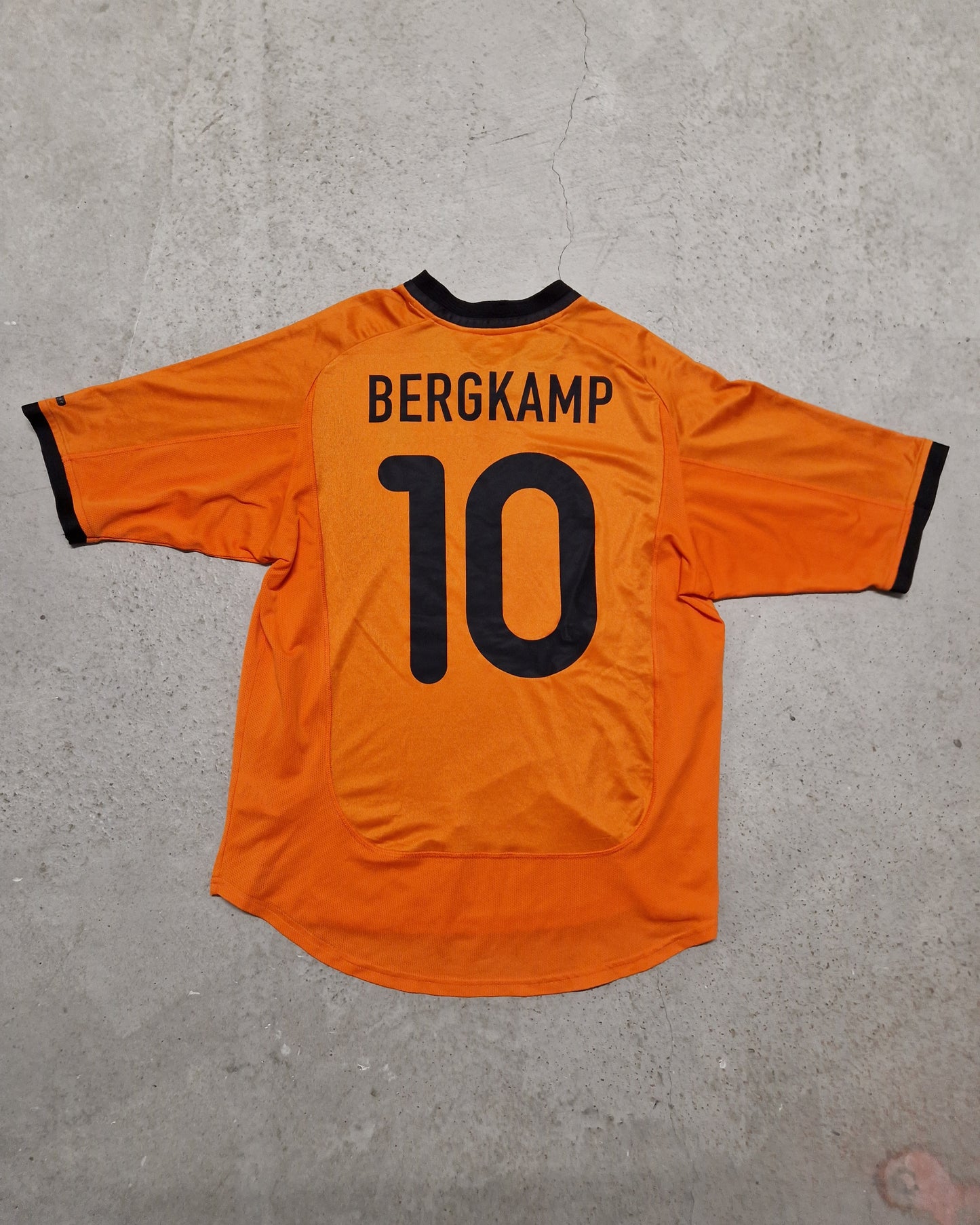 Niederlande Heim 2000 (M) Bergkamp #10