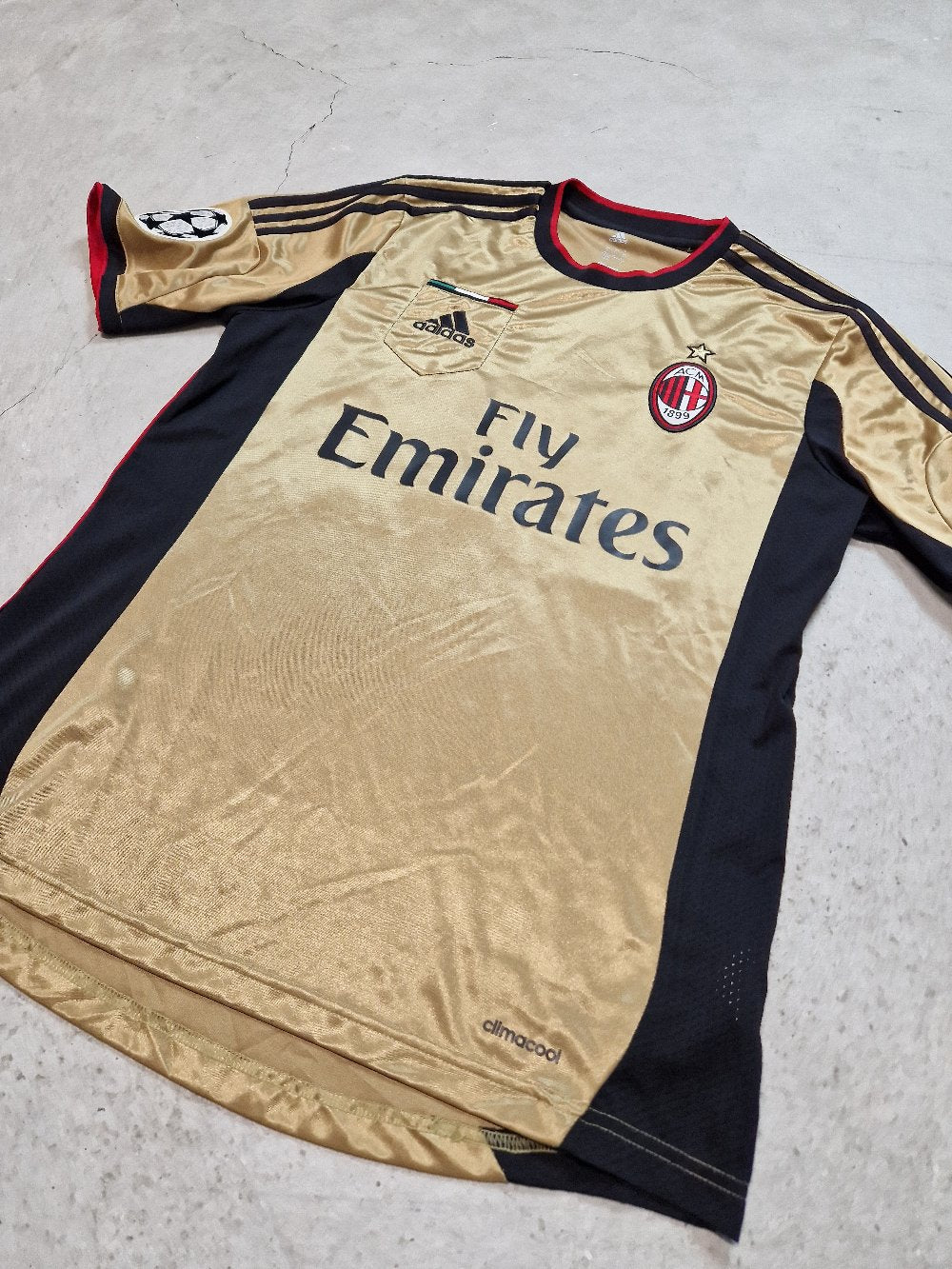 AC Milan 3rd 2013/14 (M) Kaka #22
