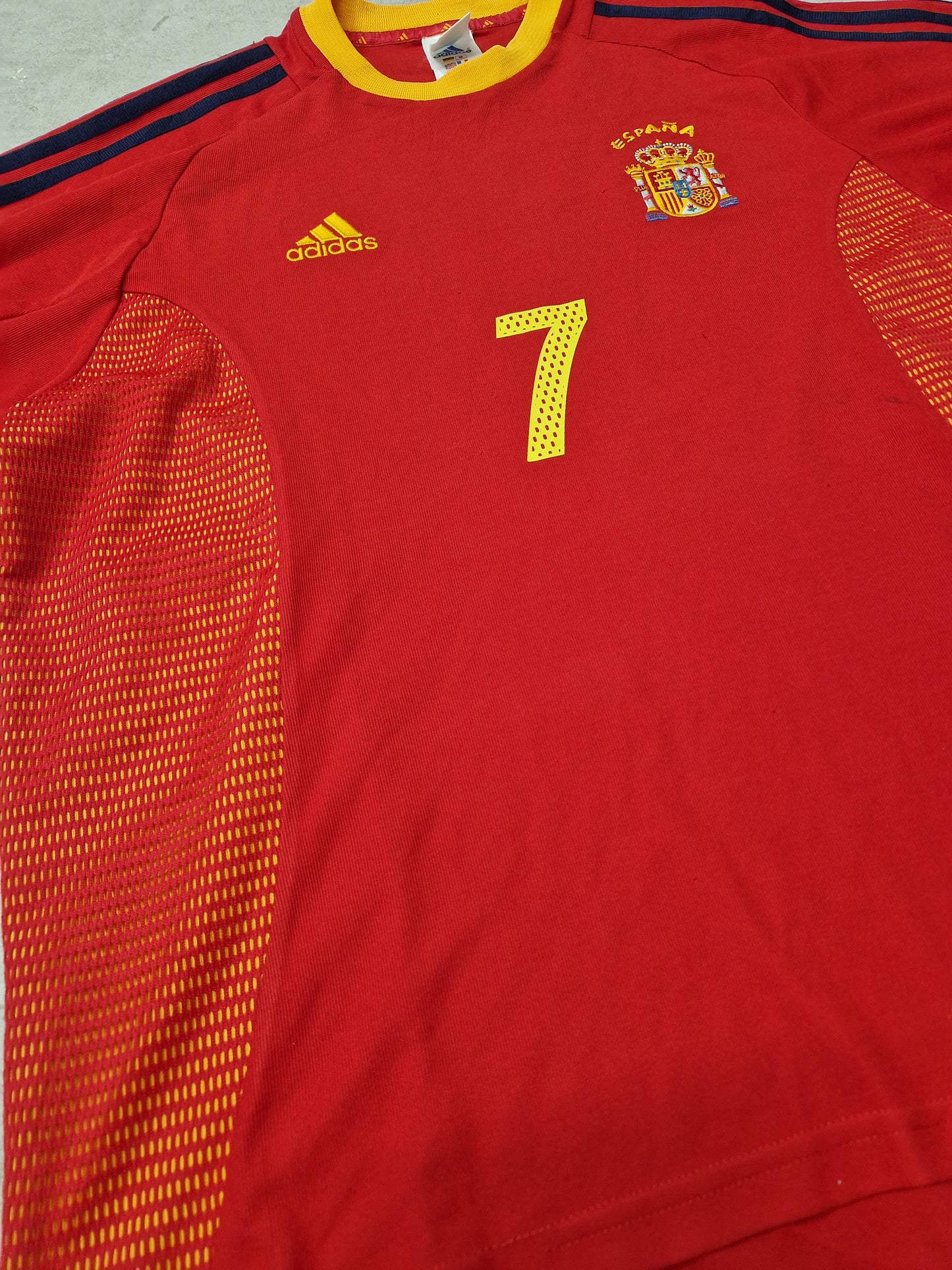 Spanien Heim 2002 (L) Raul #7