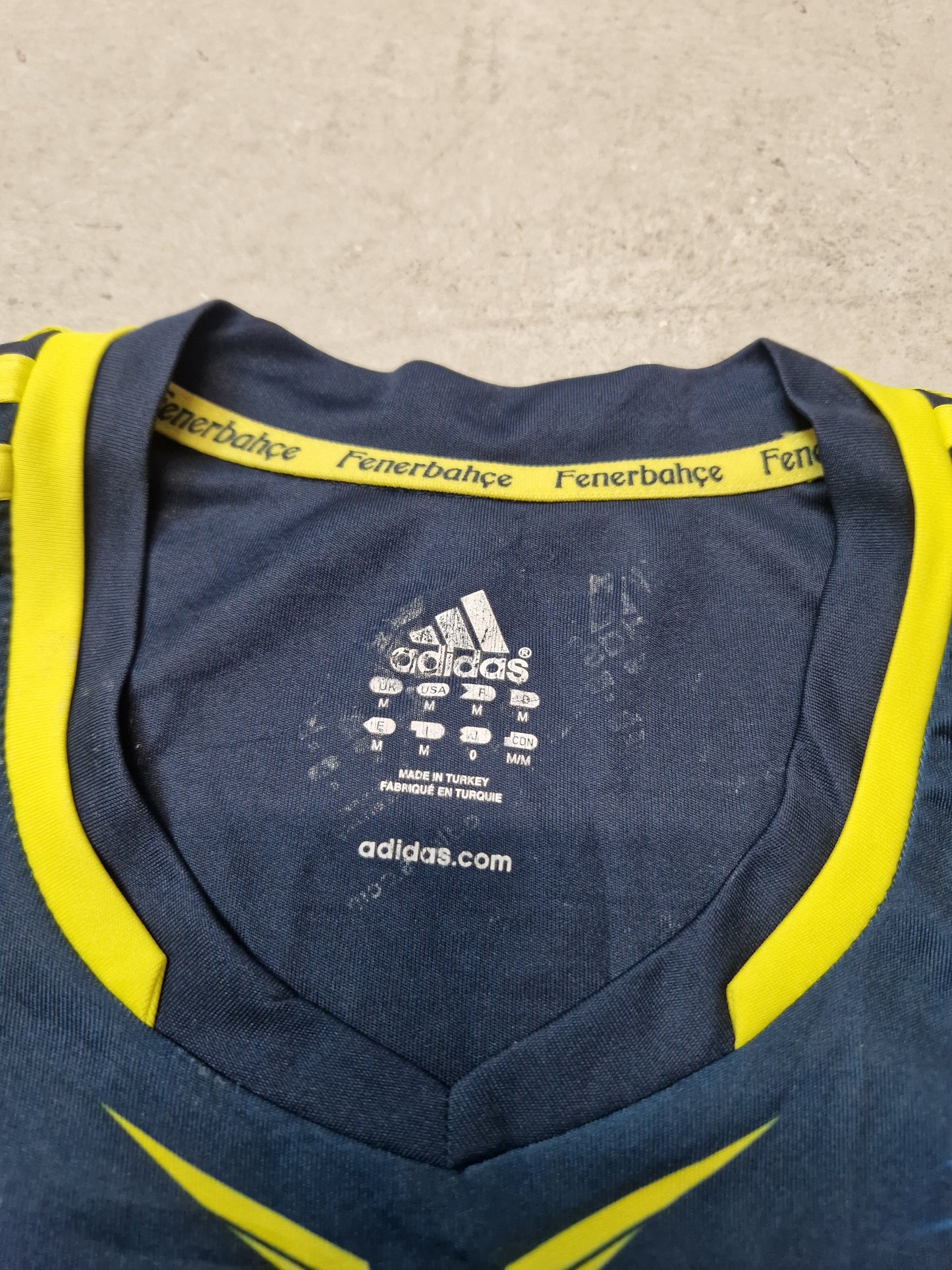 Fenerbahce Drittes 2013/14 (M) Kuyt #11