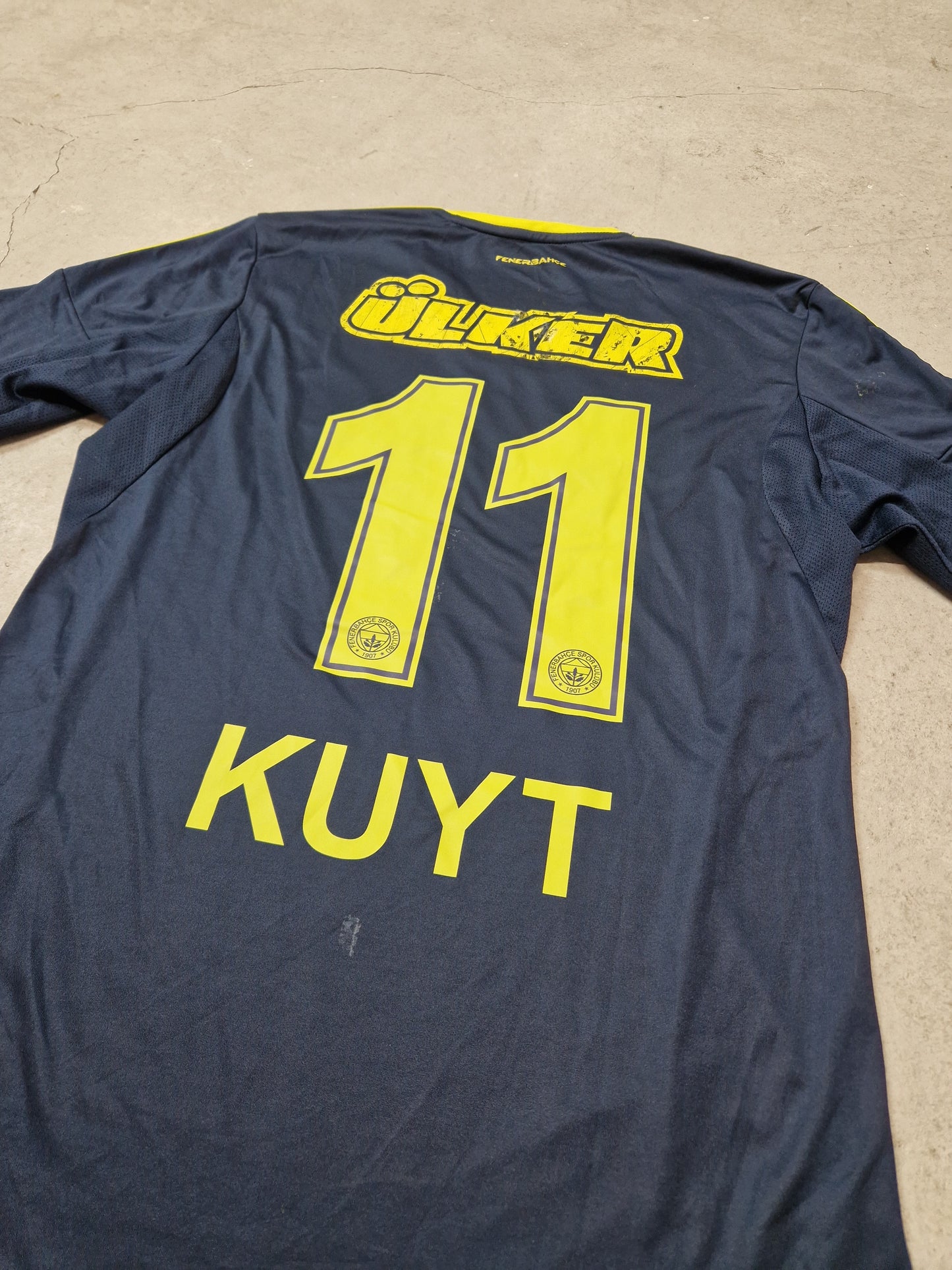 Fenerbahce Drittes 2013/14 (M) Kuyt #11