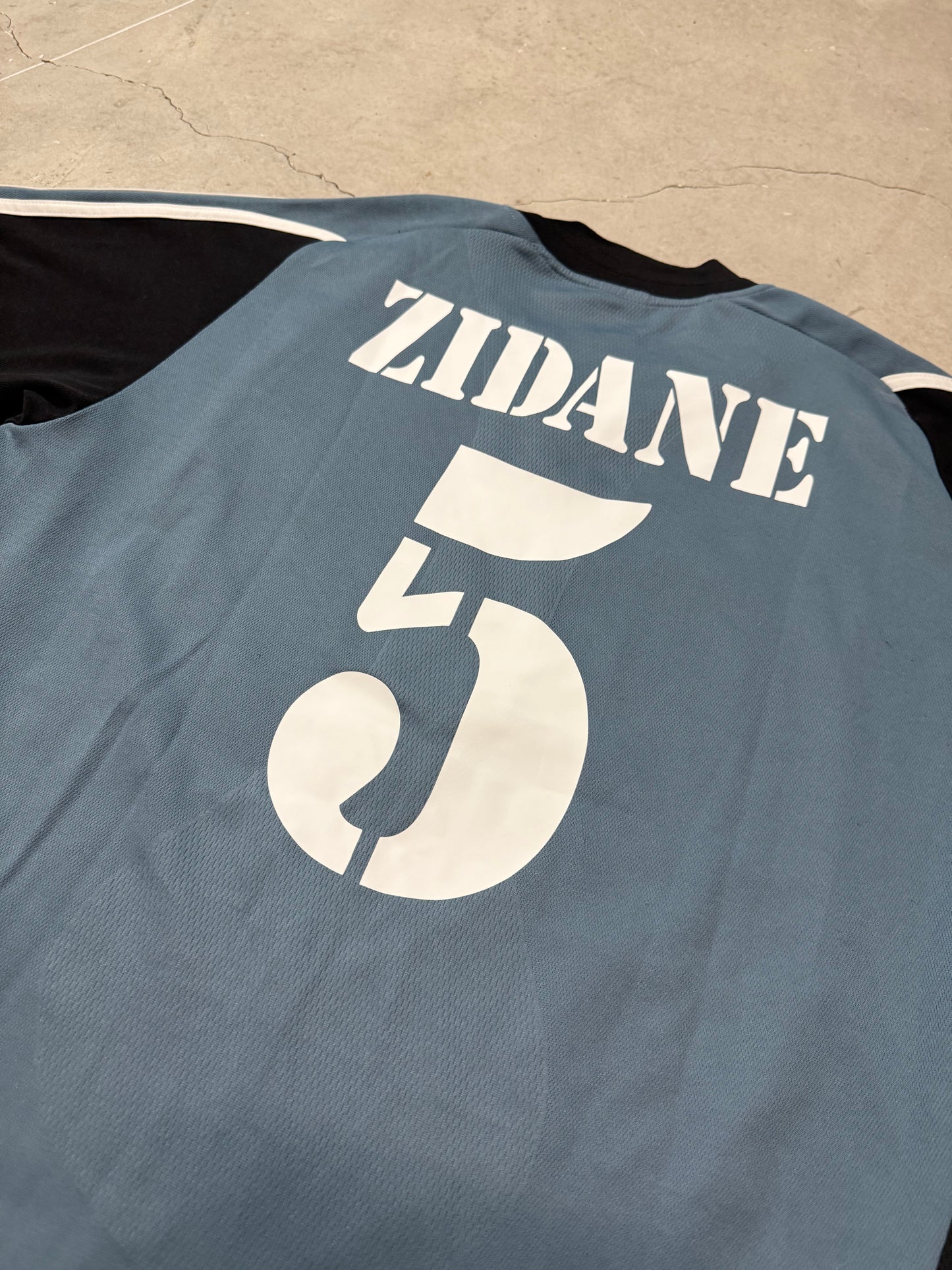 Real Madrid Drittes 2001/02 (M) Zidane #5