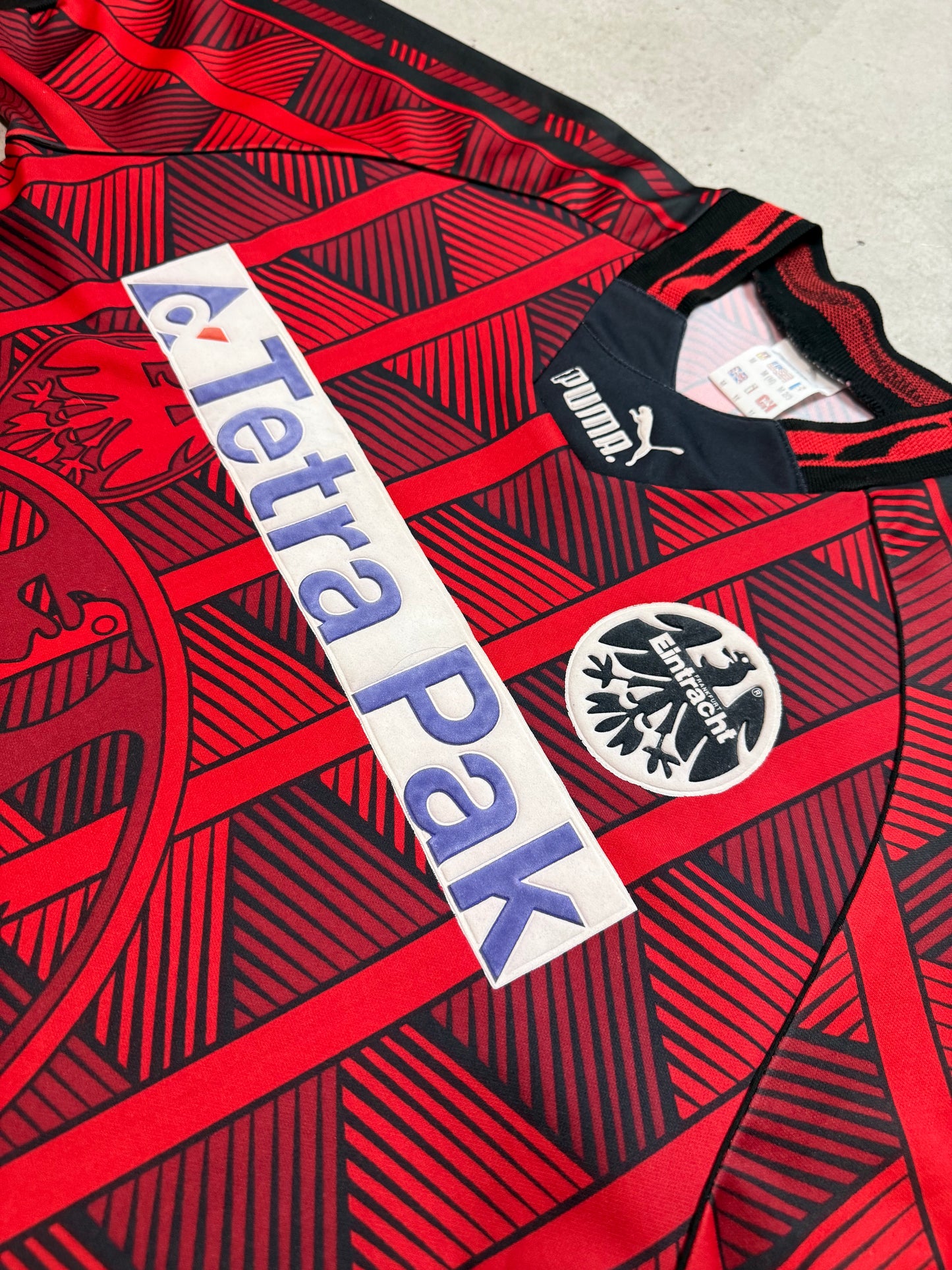Eintracht Frankfurt Heim 1995/96 (M/L) Okocha #10