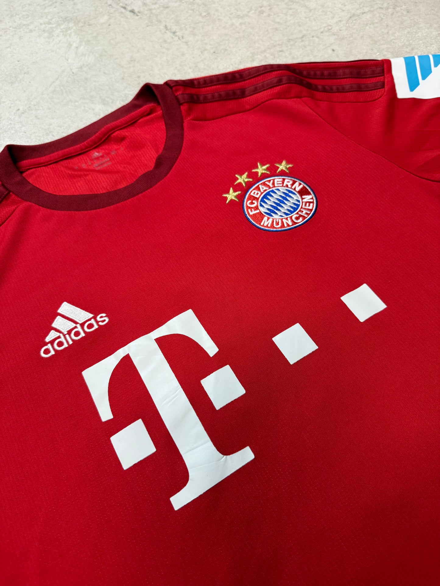 Bayern München Heim 2015/16 (M) Alonso #3
