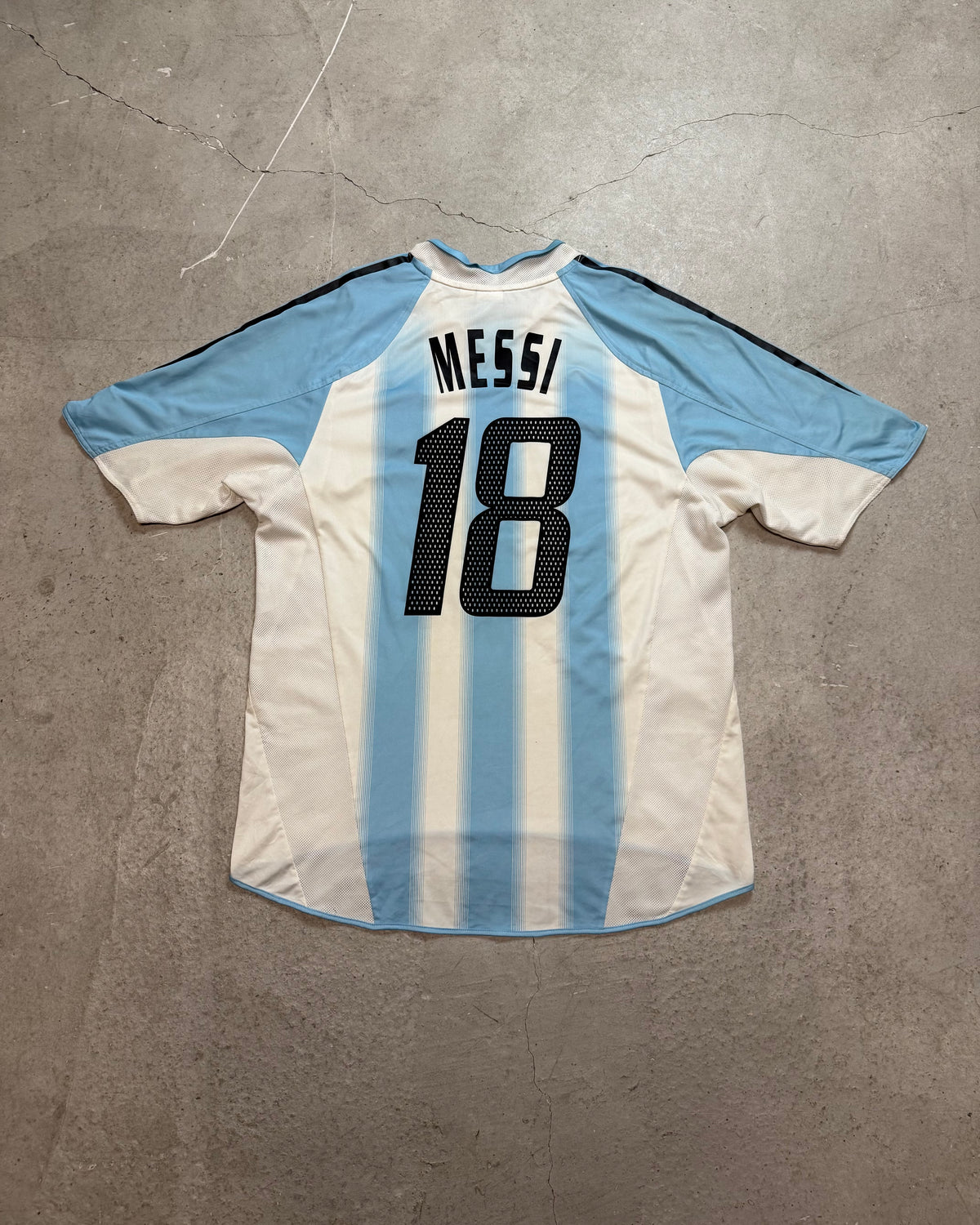 Argentinien Heim 2004 (L) Messi #18