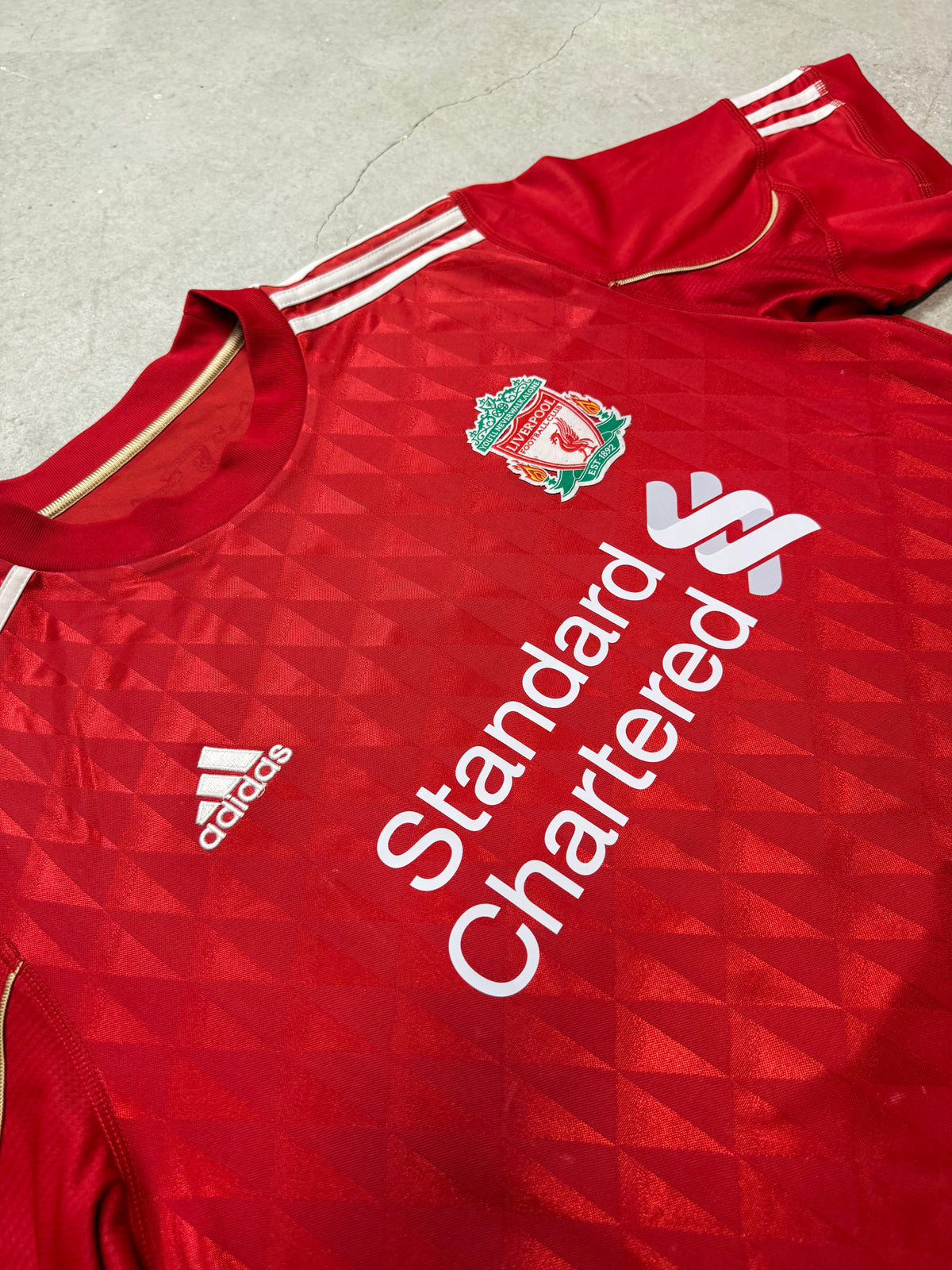 Liverpool FC Heim 2010/11 (L) Gerrard #8
