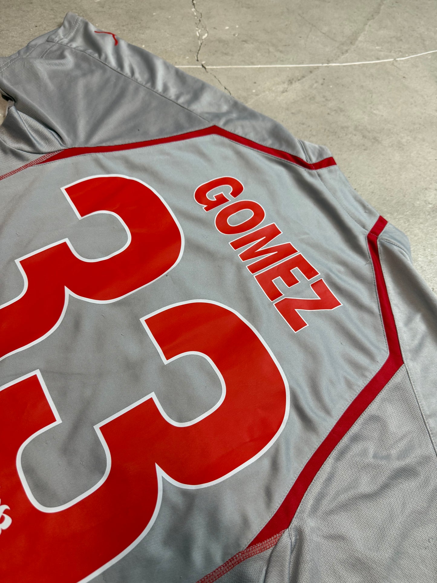 VFB Stuttgart drittes 2005/06 (M) Gomez #33