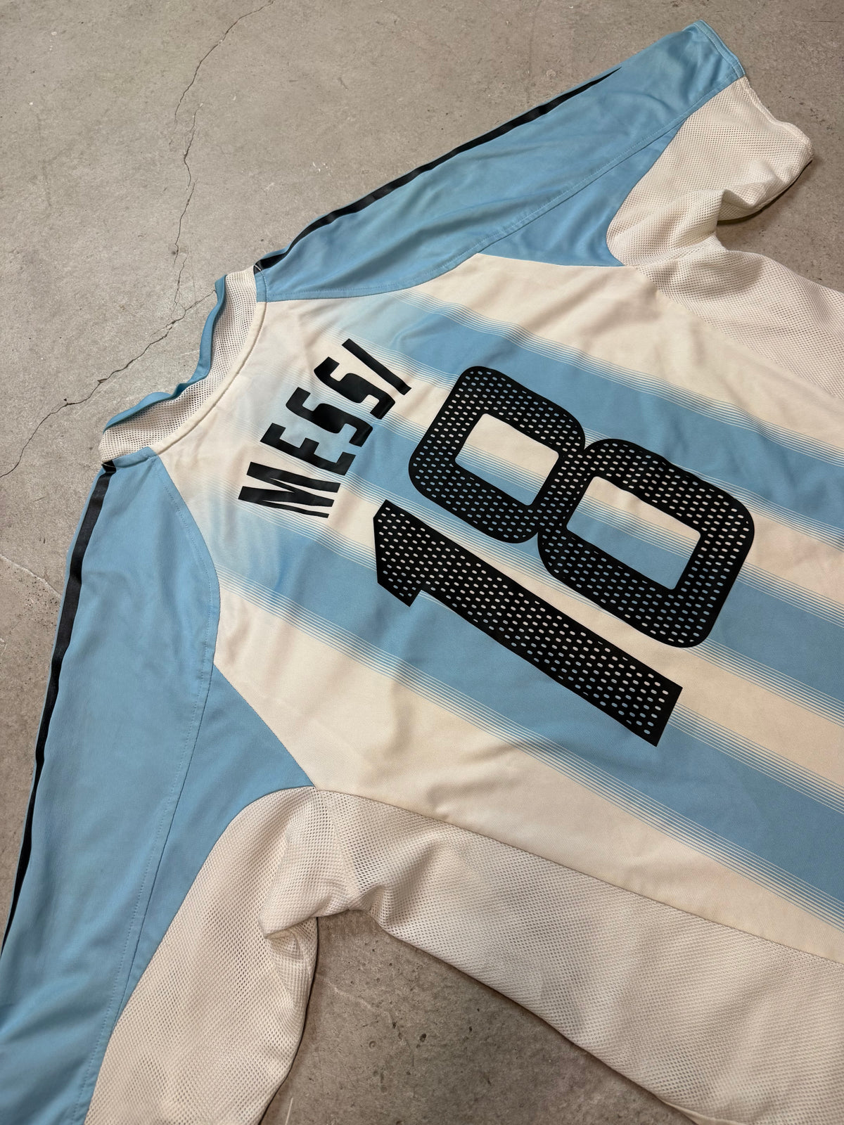Argentinien Heim 2004 (L) Messi #18