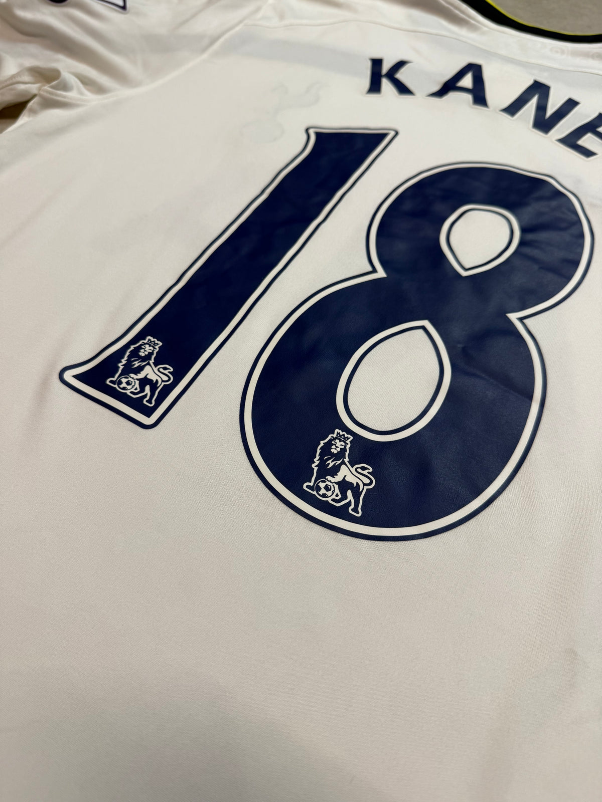 Tottenham Heim 2014/15 (L) Kane #18