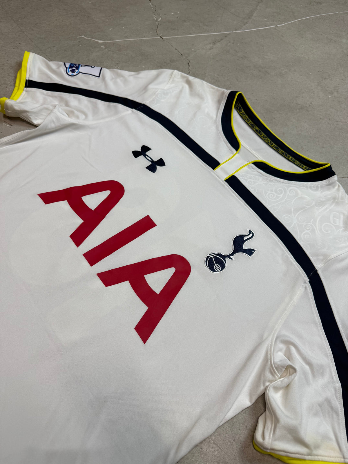 Tottenham Heim 2014/15 (L) Kane #18