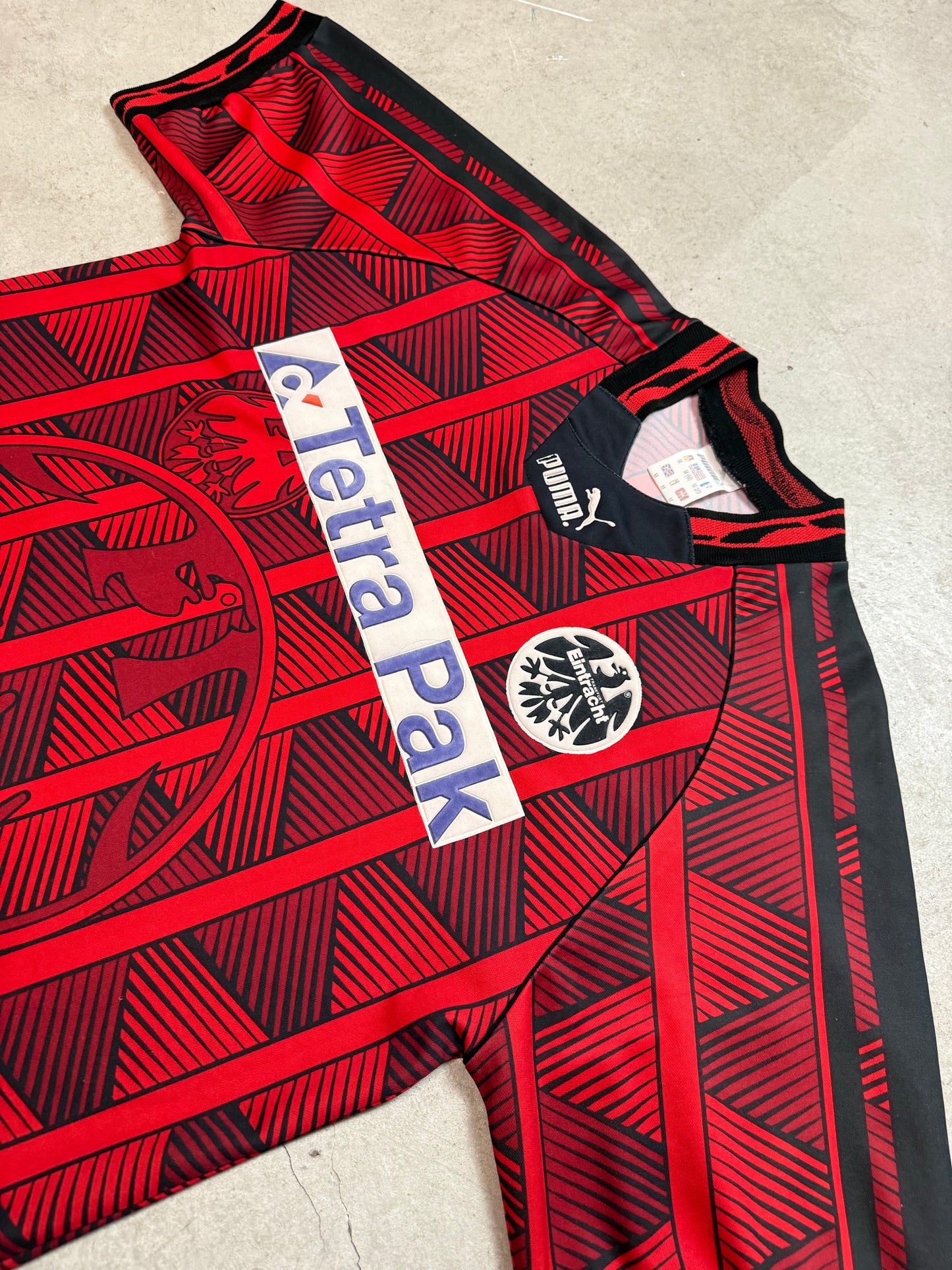 Eintracht Frankfurt Heim 1995/96 (M/L) Okocha #10