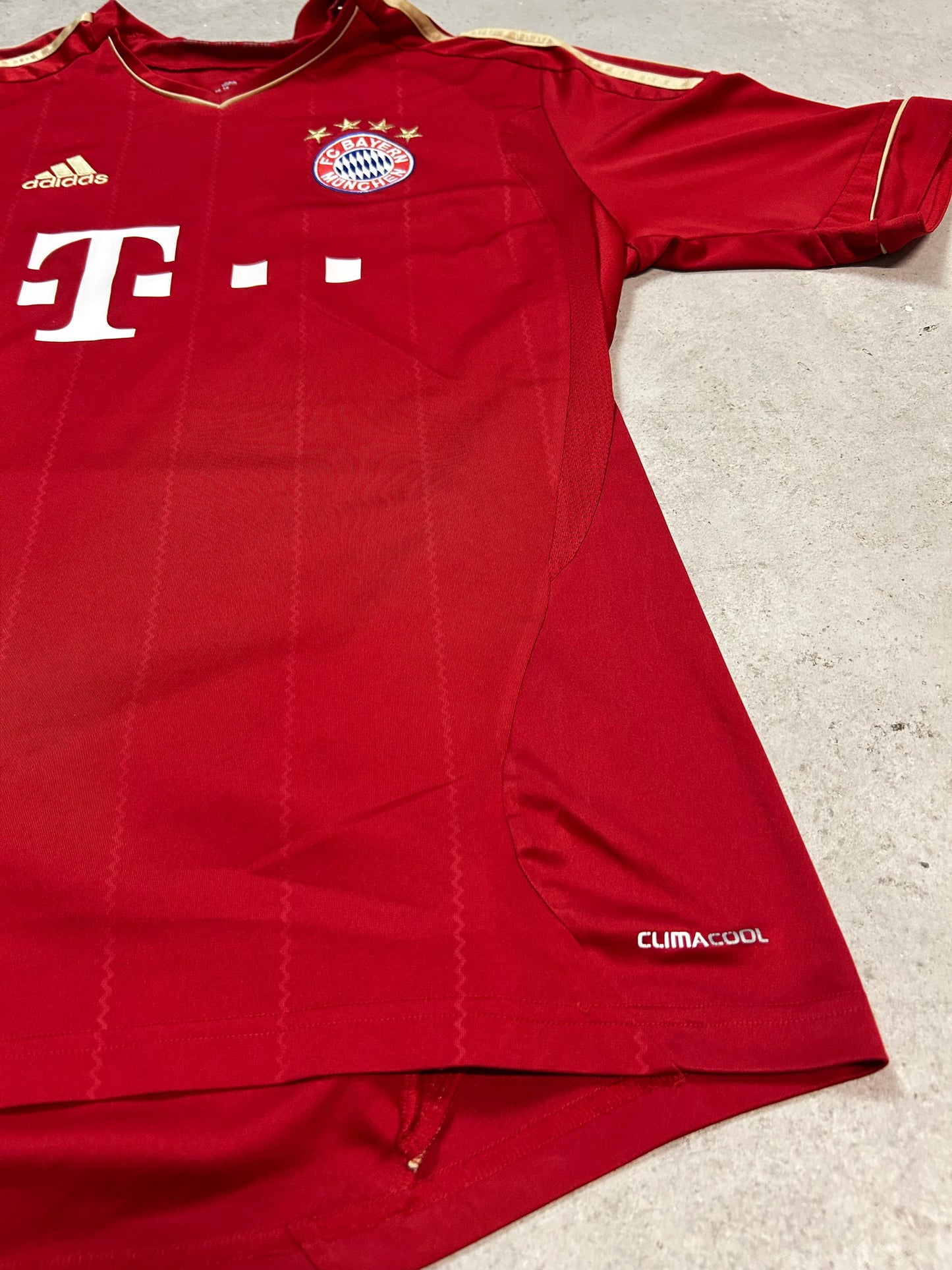 Bayern München Heim 2012/13 (L) Robben #10