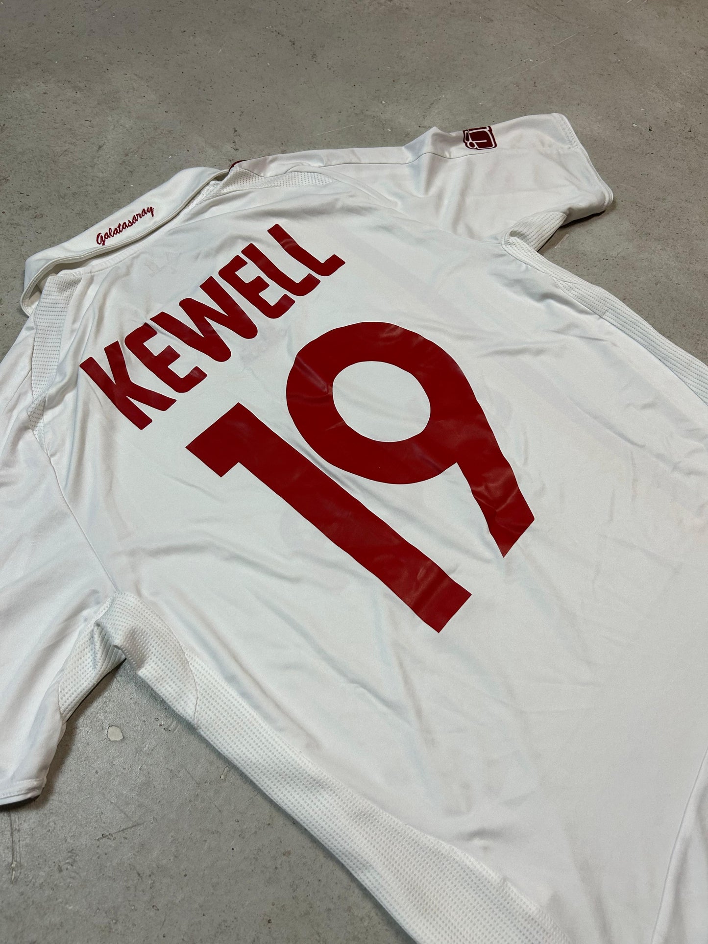 Galatasaray Auswärts 2008/09 (L) Kewell #19