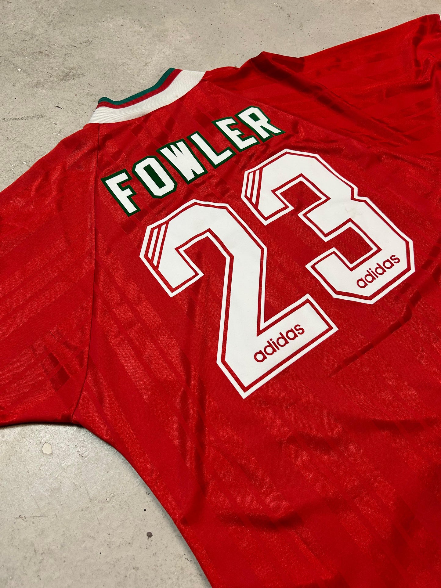 Liverpool Heim 1993/95 (L) Fowler #23