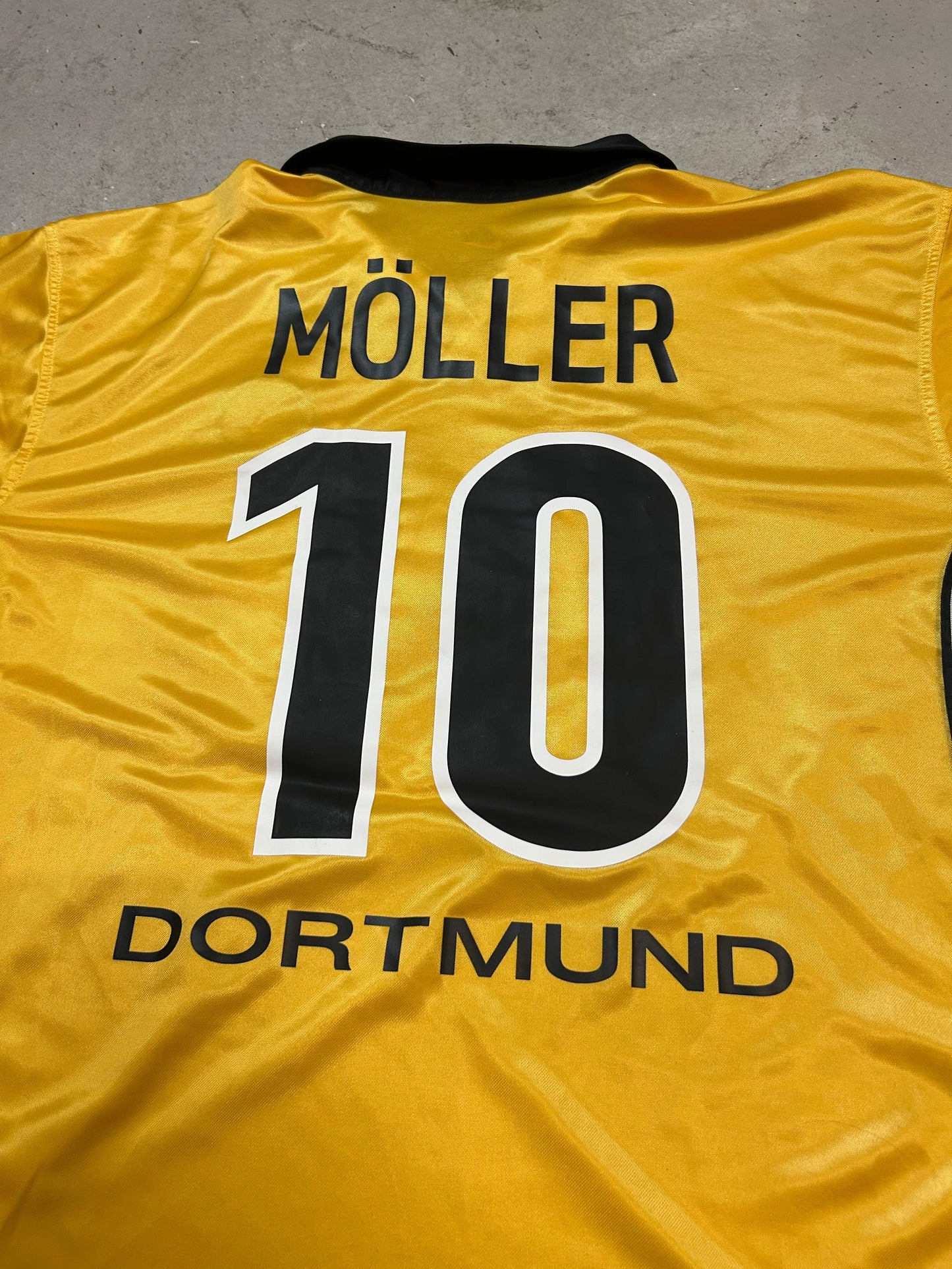 Borussia Dortmund Heim 1998/99 (XL) Möller #10