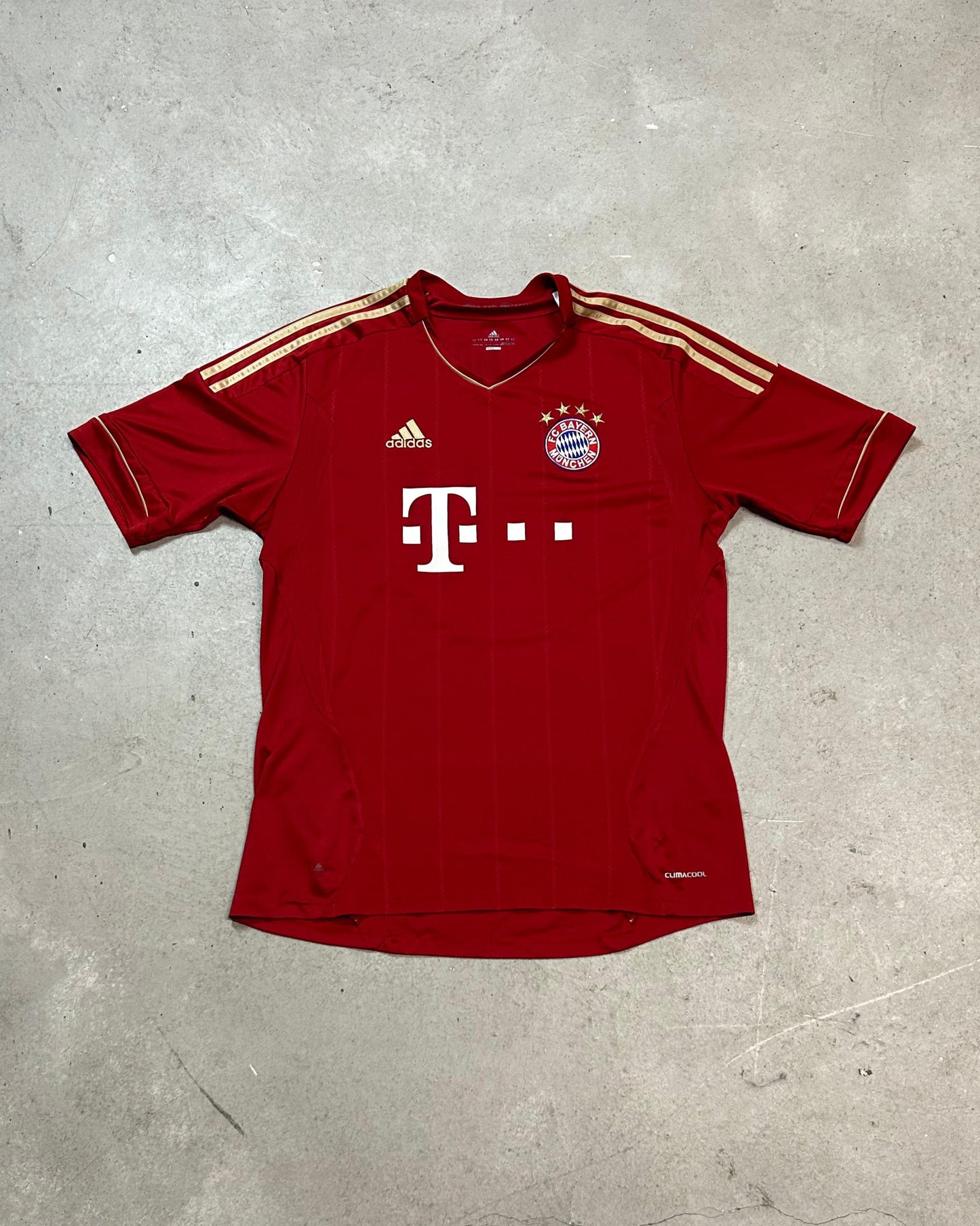 Bayern München Heim 2012/13 (L) Robben #10